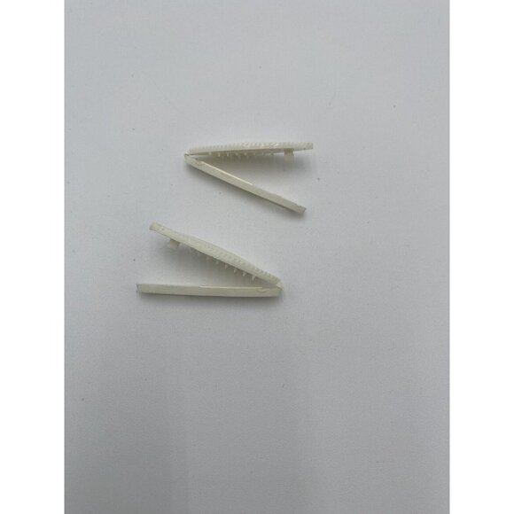 Vintage Goody Snap-Tight Girl Barrettes Set White Bar Pair - Picture 3 of 4